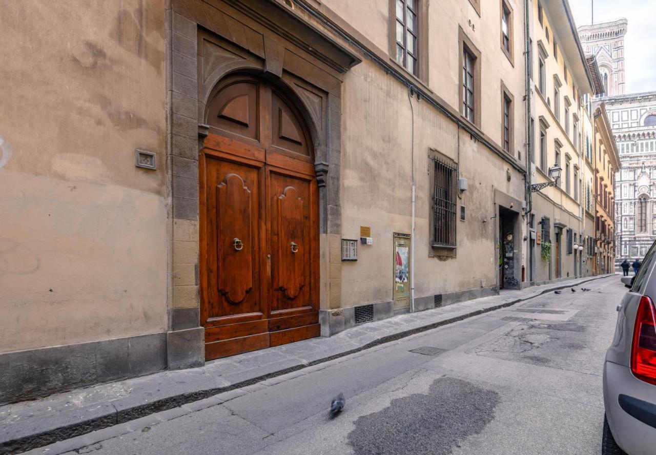 Duomo Central Studio Florence Exterior photo